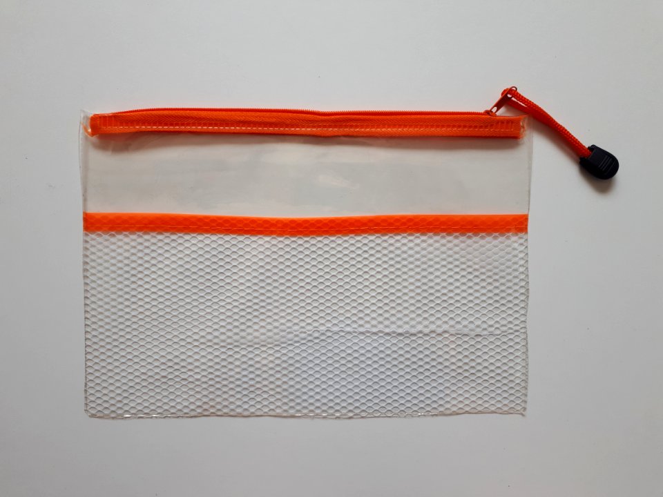 Transparent zipper storage bag with orange zip - 25 x 17 cm - B