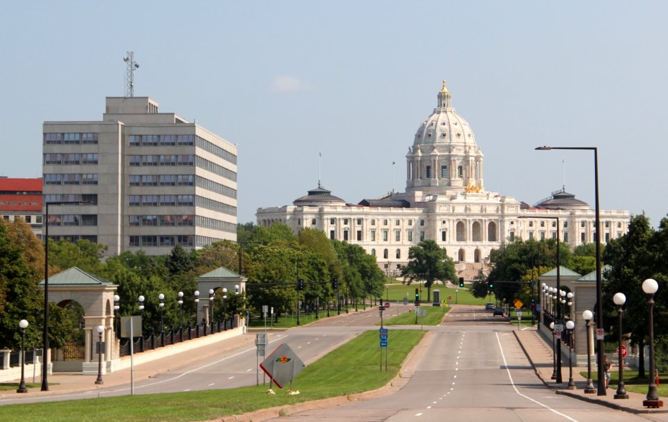 Transportation Building and Minnesota State Capitol, Aug 2018