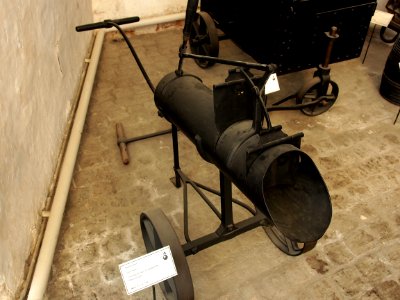 Transport cart for glowing hot cannonballs at the Royal Danish Arsenal Museum (Copenhagen)