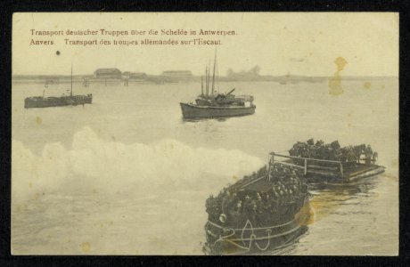 Transport deutscher Truppen über die Schelde in Antwerpen. Anvers - Transport d…, Bestanddeelnr 158-1355