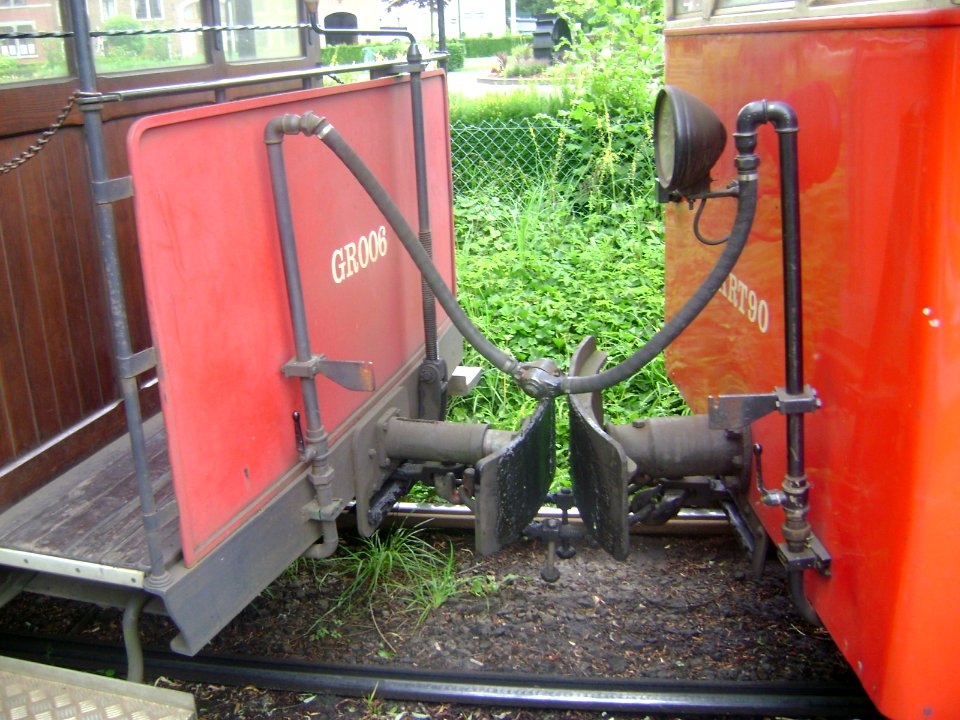 Tram vicinal des grottes de Han 4