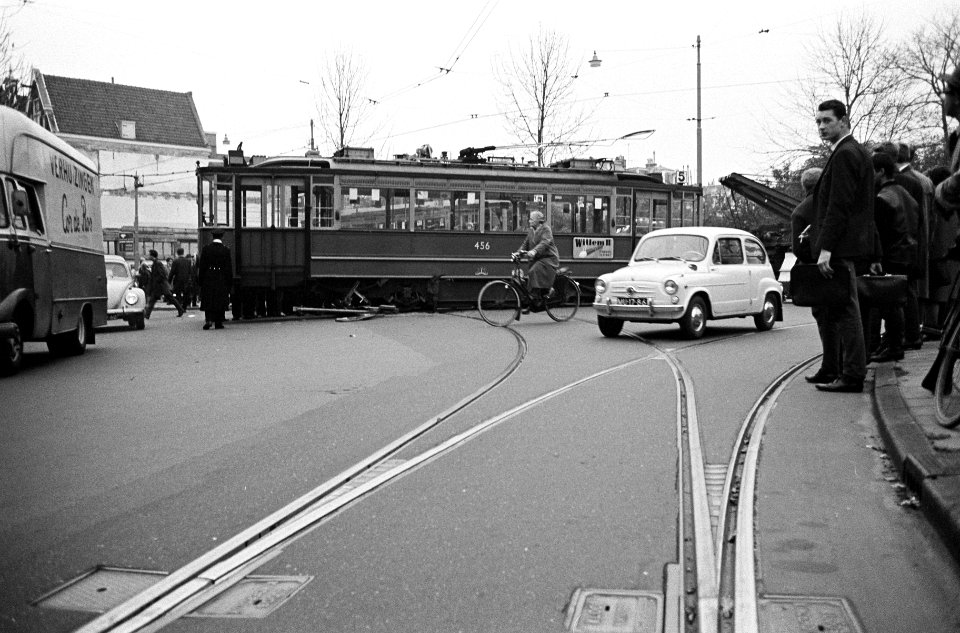 Tramstellijn 5 op Frederiksplein uit de rails, Bestanddeelnr 915-6232