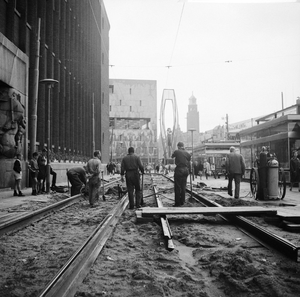Tramrails verandering op de Coolsingel te Rotterdam, Bestanddeelnr 918-1647