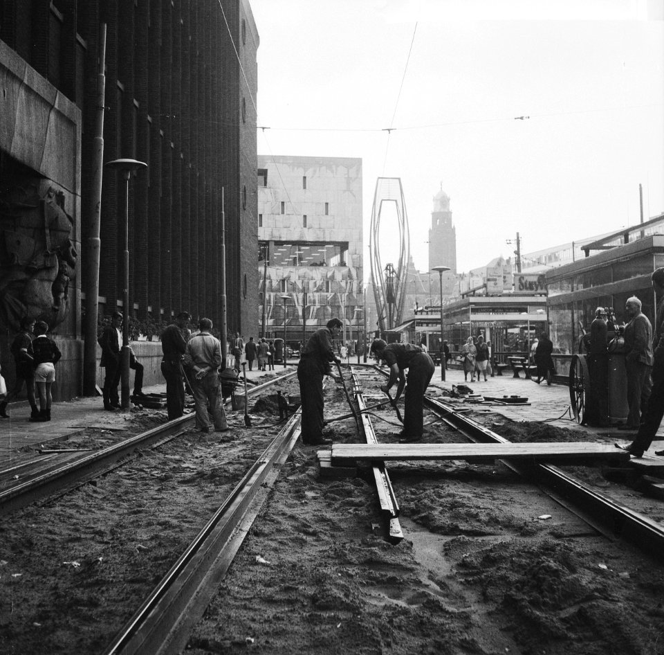 Tramrails verandering op de Coolsingel te Rotterdam, Bestanddeelnr 918-1646