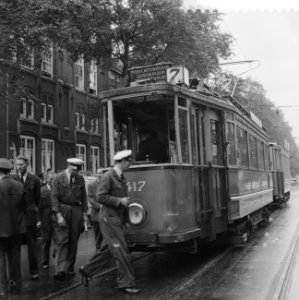 Trambotsing in de Sarphatistraat vernielde motorwagen van lijn 7, Bestanddeelnr 910-6844