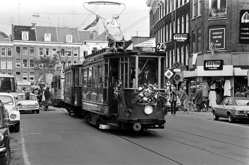 Trams, straatbeelden, feesten, nostalgie, Bestanddeelnr 930-4938