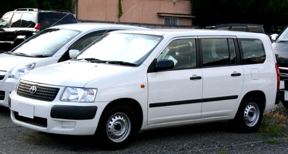 Toyota Succeed Van UL