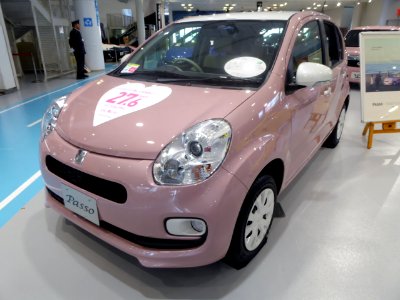 Toyota Passo 1.0 +Hana 2WD (KGC30) front