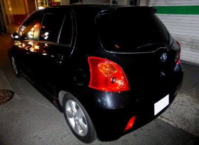 Toyota Vitz RS (XP90) at night rear
