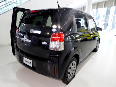 Toyota SPADE 1.5F "Jack" 2WD (NCP141) rear