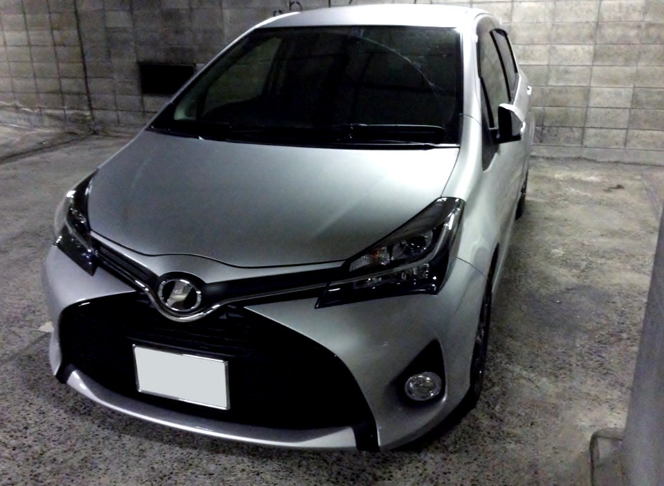 Toyota Vitz 1.5 RS (NCP131) front