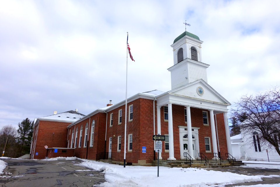 Town Hall - Leicester, MA - DSC04165