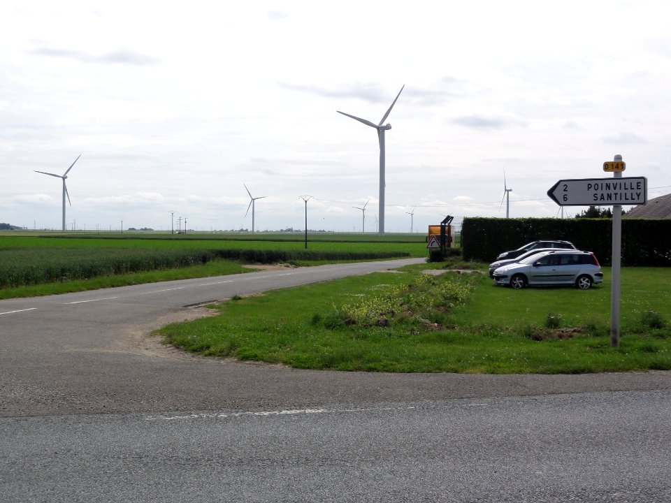 Toury (Eure-et-Loir) éoliennes