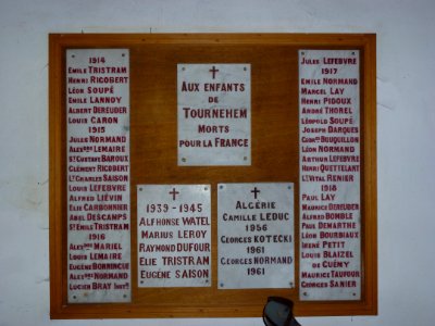 Tournehem-sur-la-Hem (Pas-de-Calais) église Saint-Médard PA00108434 (04)