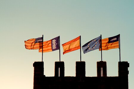 Spanish flag slots sky photo