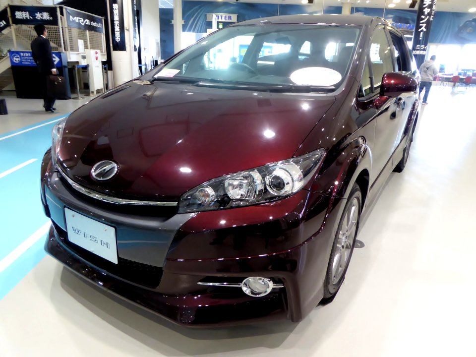 Toyota WISH 2.0Z 2WD (ZGE22W) front