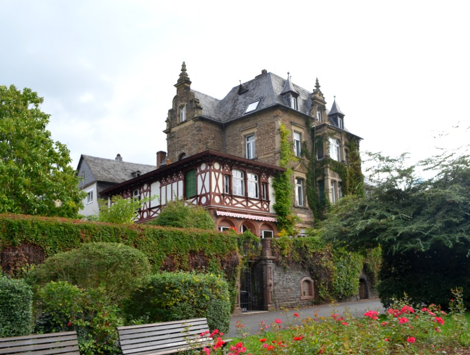 Traben, An der Mosel 8