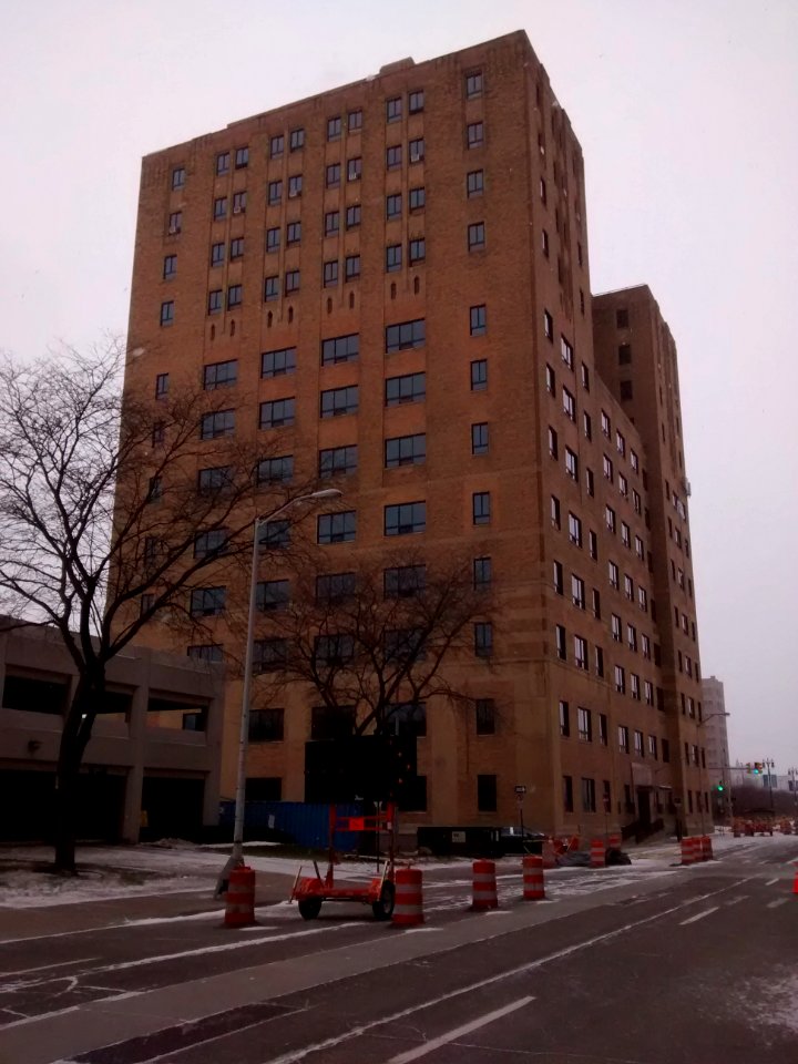 Town Apartments, Detroit