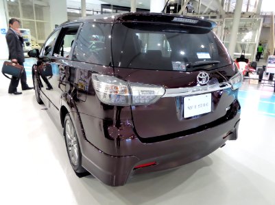 Toyota WISH 2.0Z 2WD (ZGE22W) rear