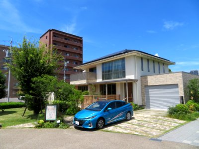 Toyota-Ecoful-Town-1