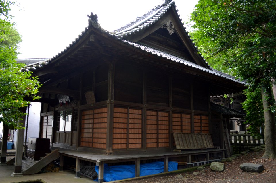 Toyozumi-jinja haiden