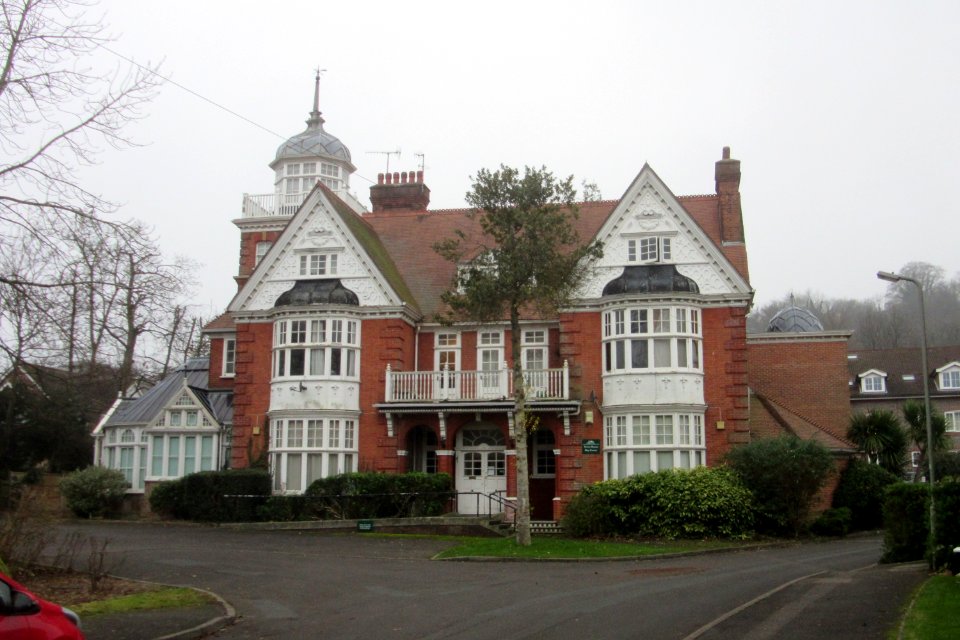 Tower House, 265–267 London Road, Withdean, Brighton (NHLE Code 1381677) (December 2016) (2)