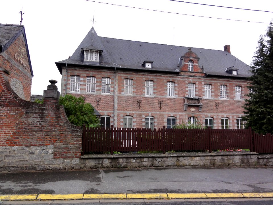 Trélon (Nord, Fr) Les Carmes