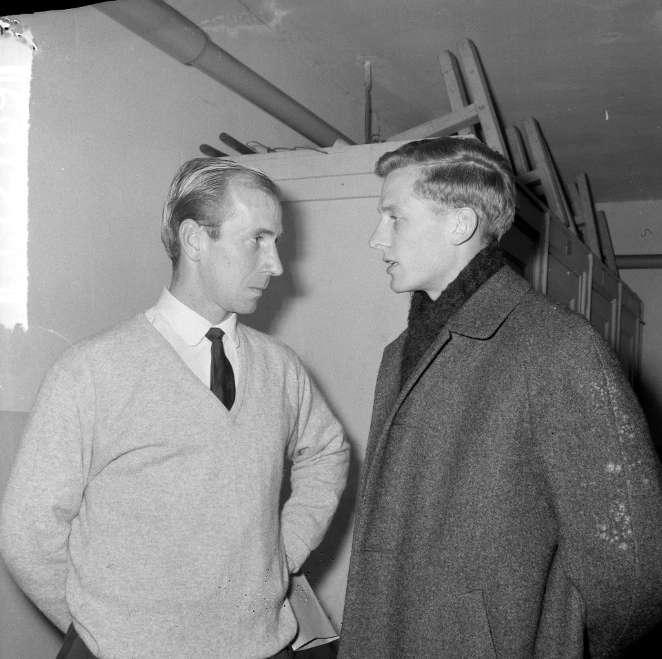 Training Nederlandse en Engelse spelers in Olympisch Stadion Bobby Charlton en K, Bestanddeelnr 917-2189