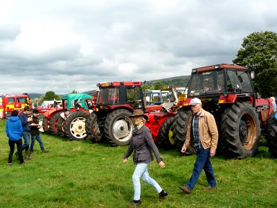 Tractors at Kilnsey Show 13