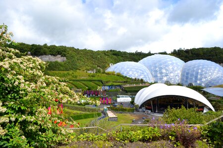 Garden biosphere environment