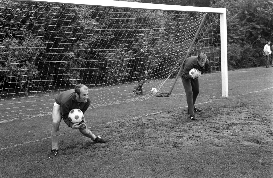 Training Nederlands elftal selectie voor wedstrijd tegen Polen, in Zeist in doe, Bestanddeelnr 922-7197