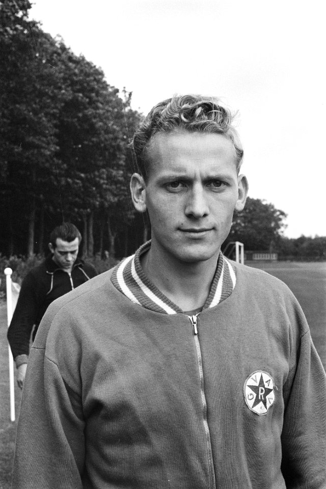 Training Nederlands elftal te Zeist. Nuninga, Bestanddeelnr 915-4978