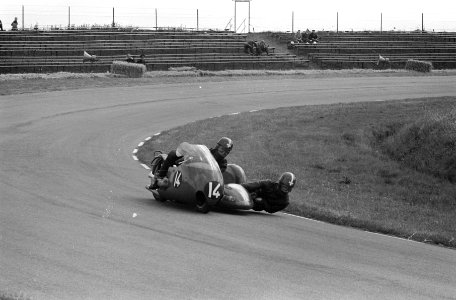 Training TT-races op circuit Assen Zijspan, Bestanddeelnr 914-0774