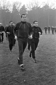 Training Nederlands elftal te Zeist, v.l.n.r. Pieters Graafland, Schrijvers en …, Bestanddeelnr 917-1704