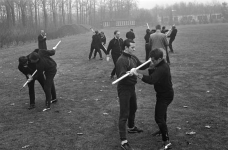 Training Nederlands elftal te Zeist, spelers tijdens training, Bestanddeelnr 917-1712