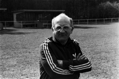 Training Nederlands elftal in verband met vriendschappelijke wedstrijd tegen Gri, Bestanddeelnr 932-1026
