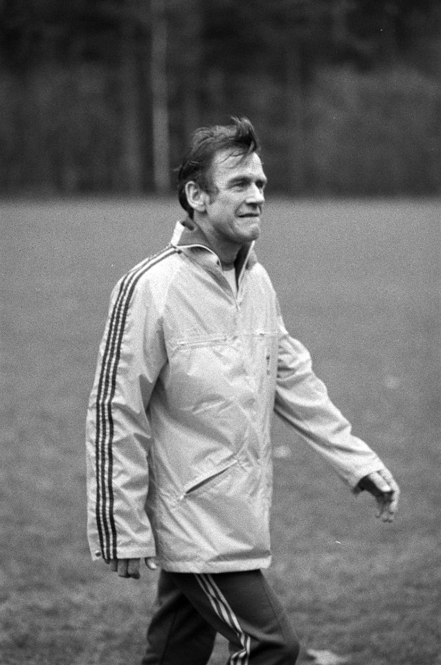 Training Nederlands elftal in Zeist i.v.m. voetbalinterland tegen Belgie a.s. wo, Bestanddeelnr 931-1513