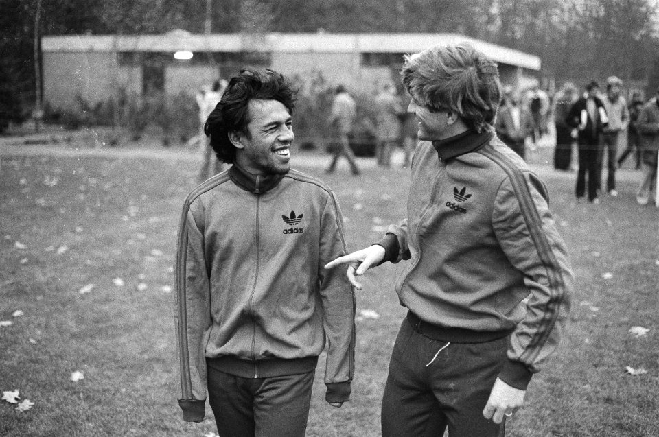 Training Nederlands elftal in Zeist i.v.m. voetbalinterland tegen Belgie a.s. wo, Bestanddeelnr 931-1514