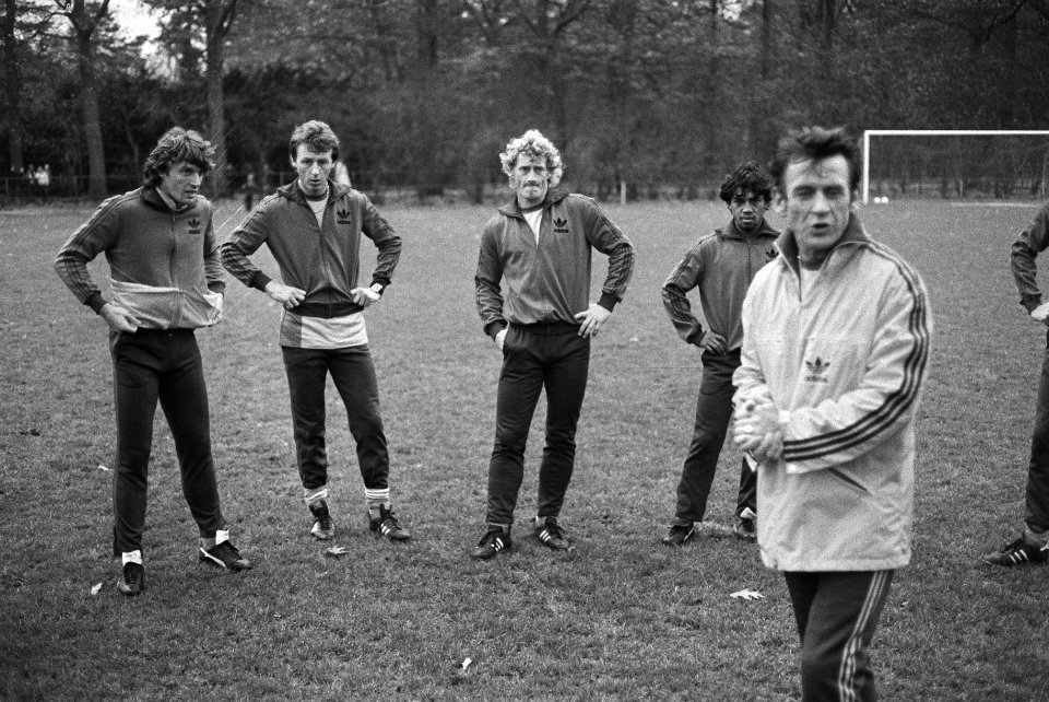 Training Nederlands elftal in Zeist i.v.m. voetbalinterland tegen Belgie a.s. wo, Bestanddeelnr 931-1516