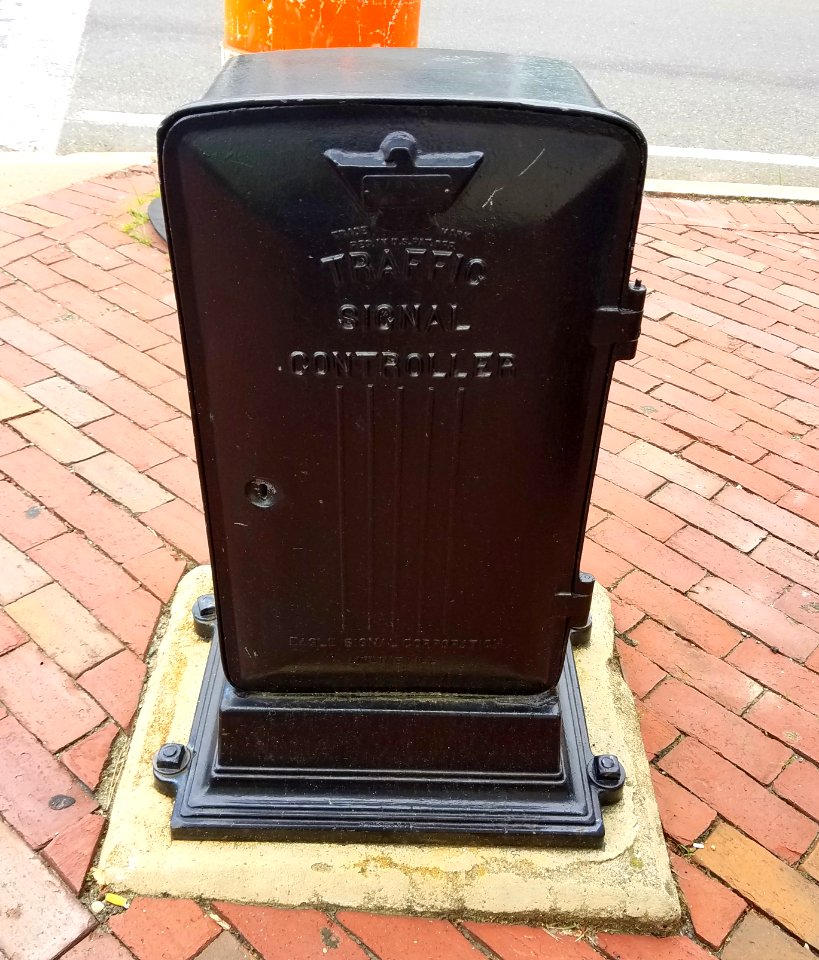 Traffic Signal Controller, Eagle Signal Corporation, Moline, Illinois - Arlington, MA - 20200624 082601