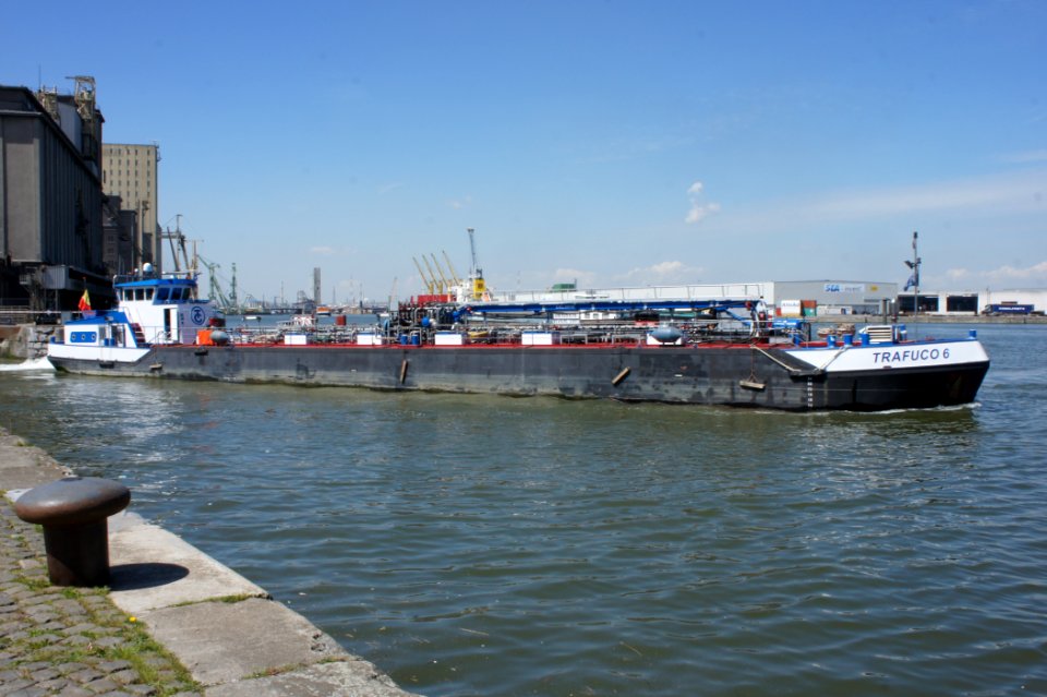 Trafuco 6 - ENI 06105378, Port of Antwerp, pic1