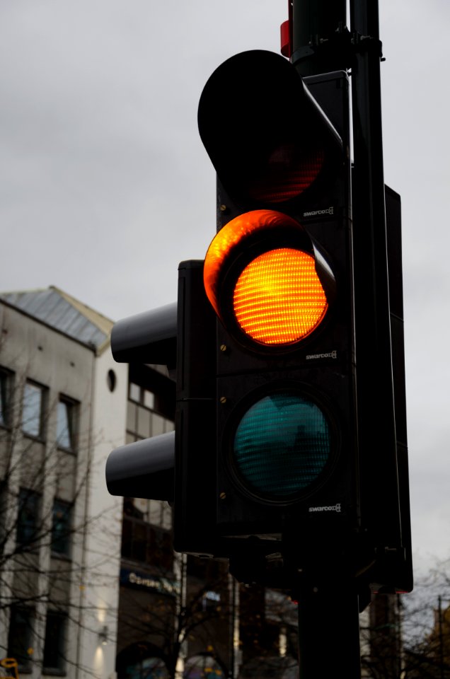 Traffic light yellow Drammen