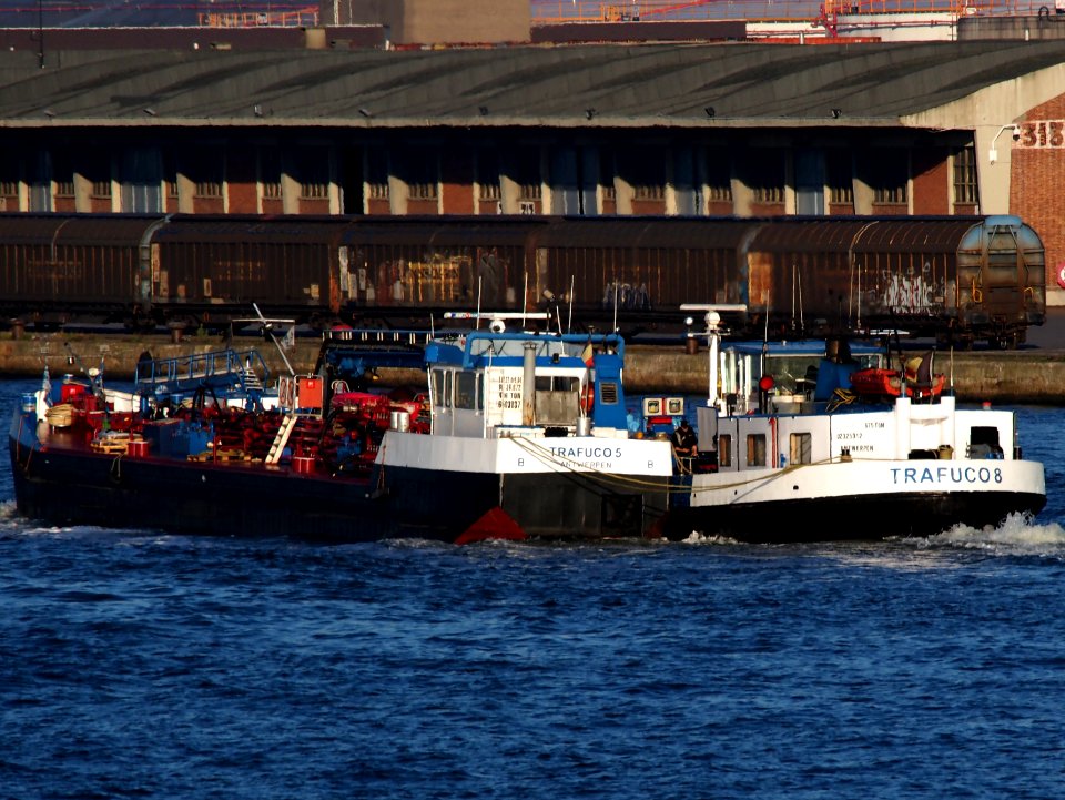 Trafuco 8 (ship, 1963), ENI 02325312 & Trafuco 5 (ship, 1991), ENI 6503037, Port of Antwerp