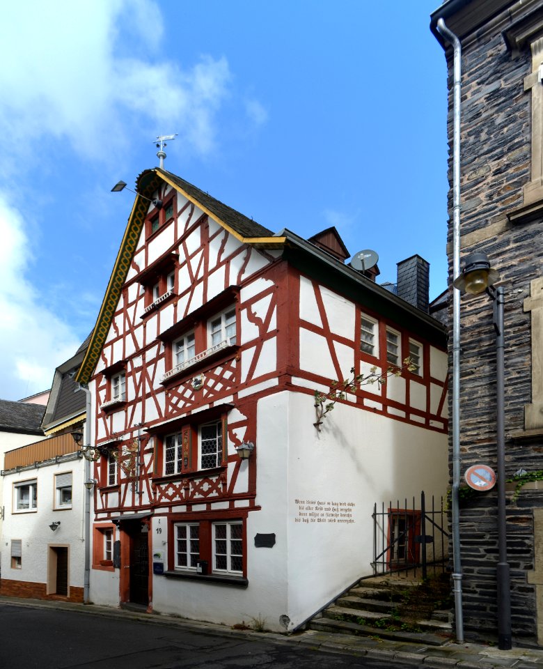Traben, Kirchstraße 19