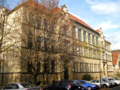 Tschaikowskistraße 49
