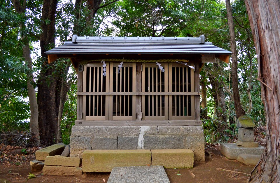 Tsurugitachi-iwatokowakenomikoto-jinja Yamanokami-jinja