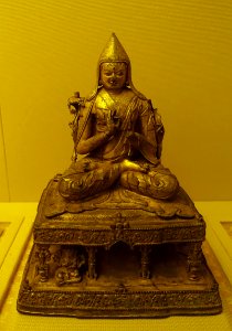Tsongkhapa, Tibet, 1368-1644 AD, gilt copper - Sichuan Provincial Museum - Chengdu, China - DSC04321