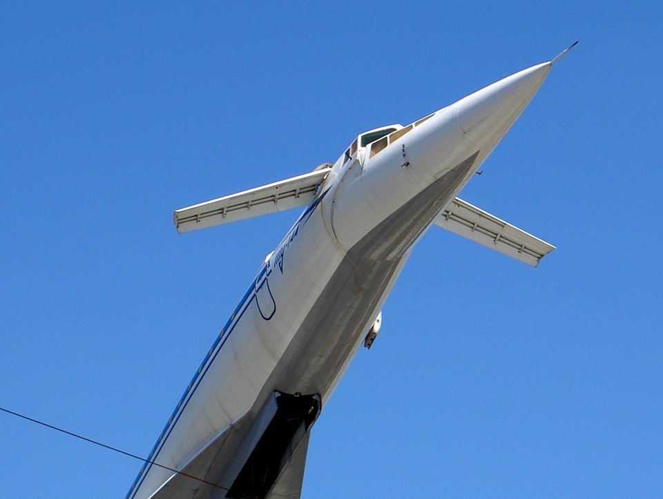 Tu-144 nose photo-2