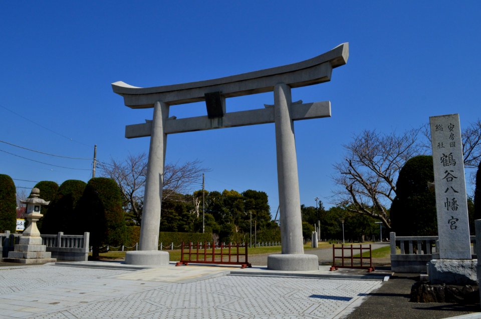 Tsurugaya-hachimangu, otorii