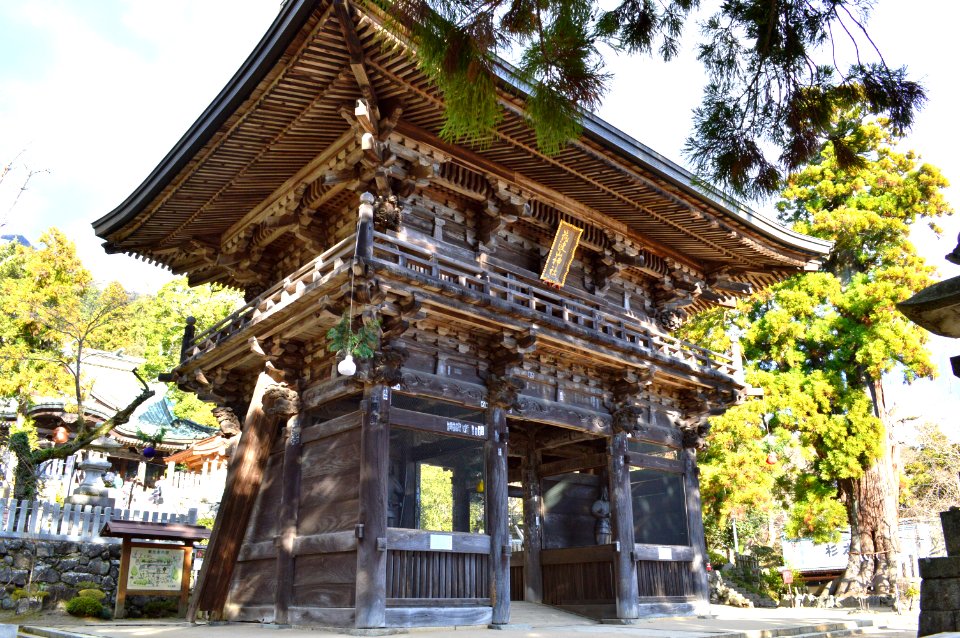 Tsukubasan-jinja zuishinmon